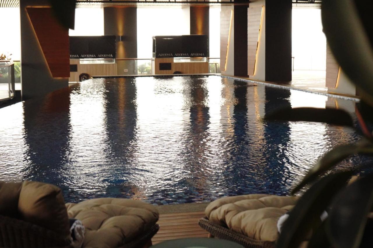 Herloom Hotel & Residence Bsd Tangerang Zewnętrze zdjęcie