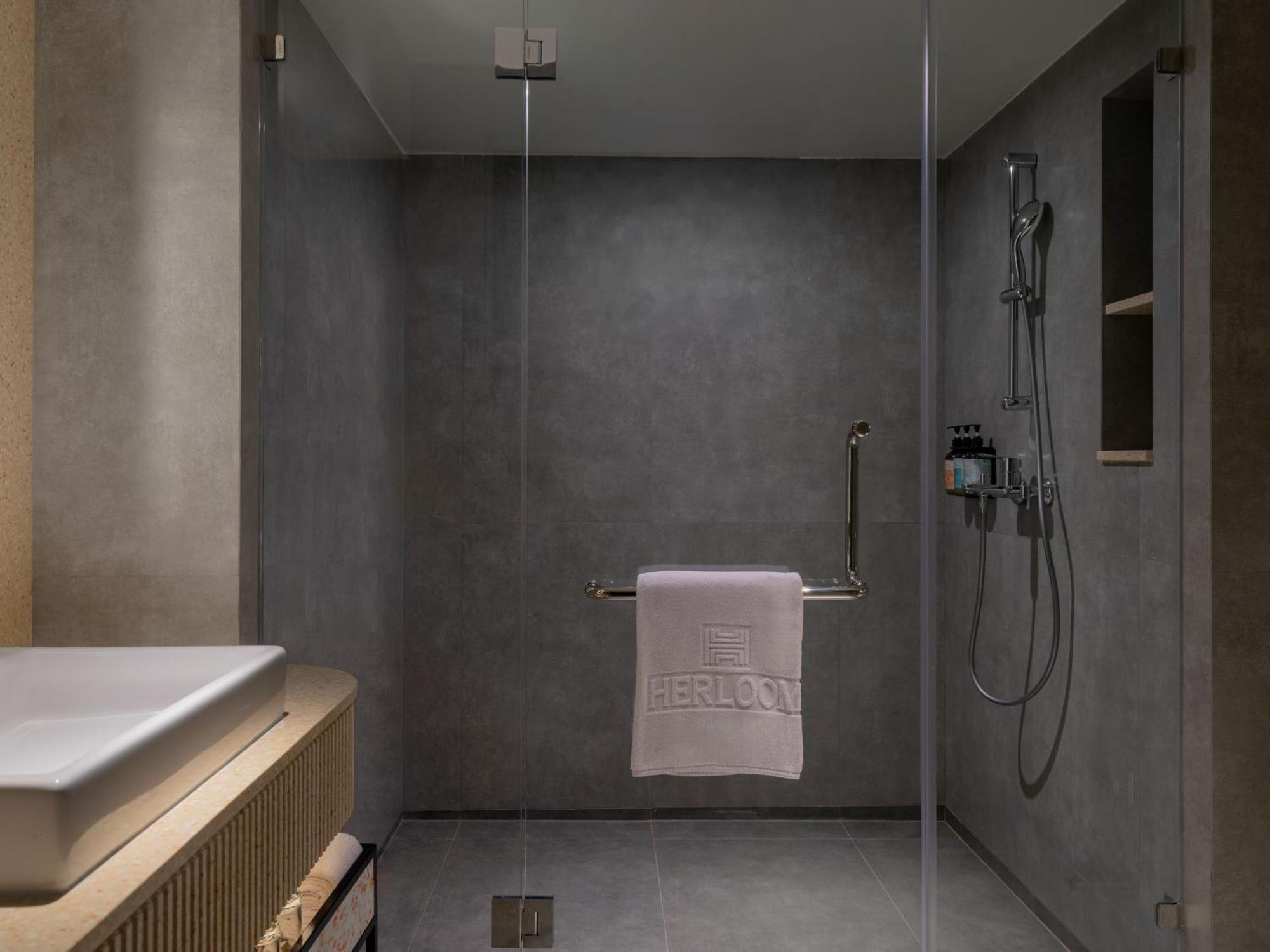 Herloom Hotel & Residence Bsd Tangerang Zewnętrze zdjęcie
