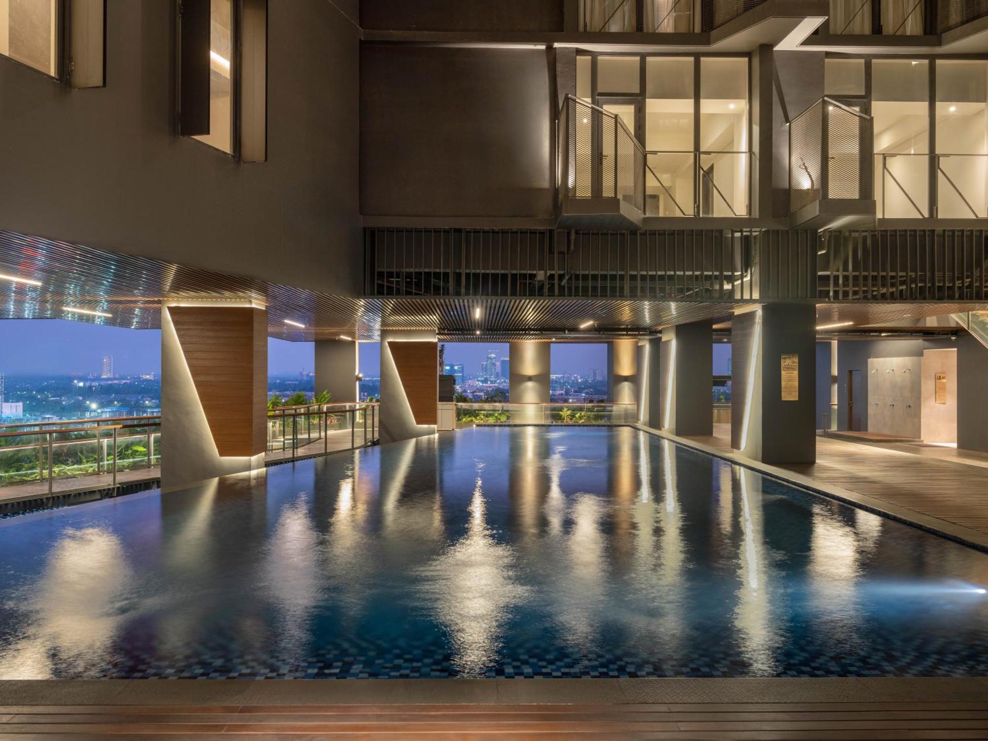 Herloom Hotel & Residence Bsd Tangerang Zewnętrze zdjęcie